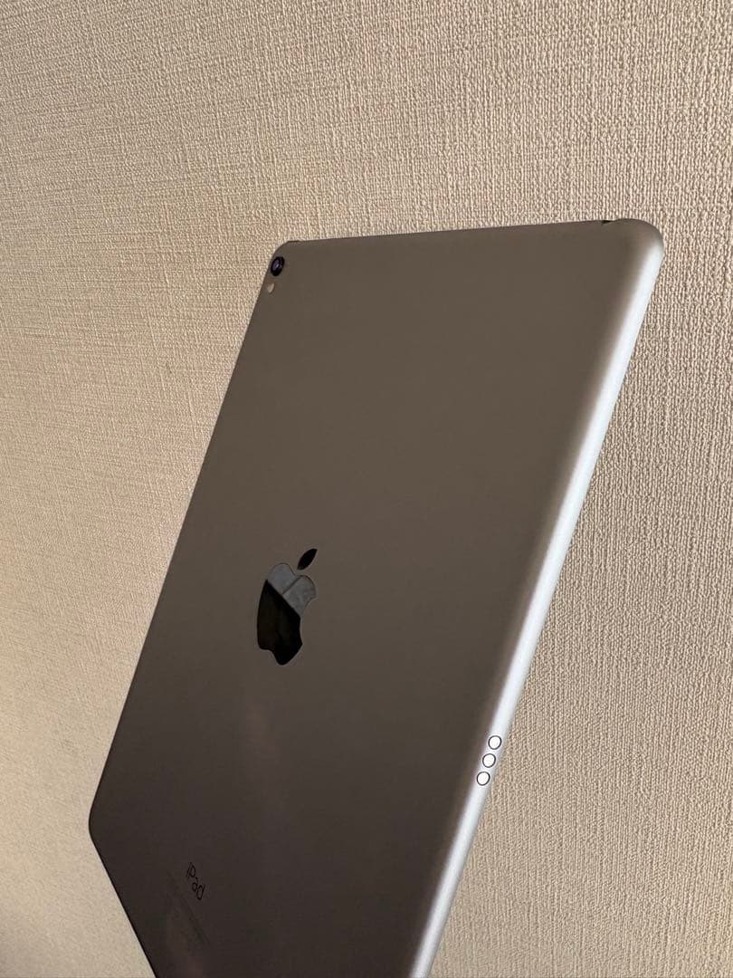 iPad Pro 9.7インチ Wi-Fiモデル 128GB スペースグレー