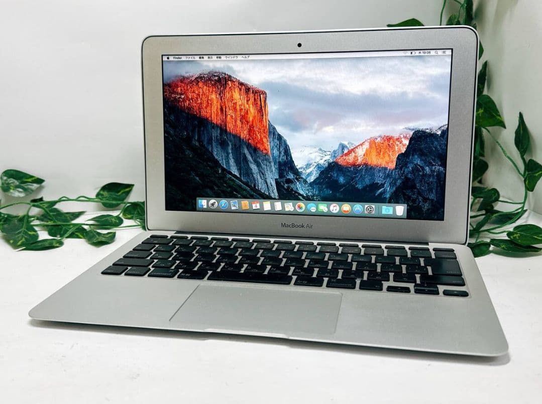 MacBook Air 11 Late2010 SSD128GB 動作良好 美品