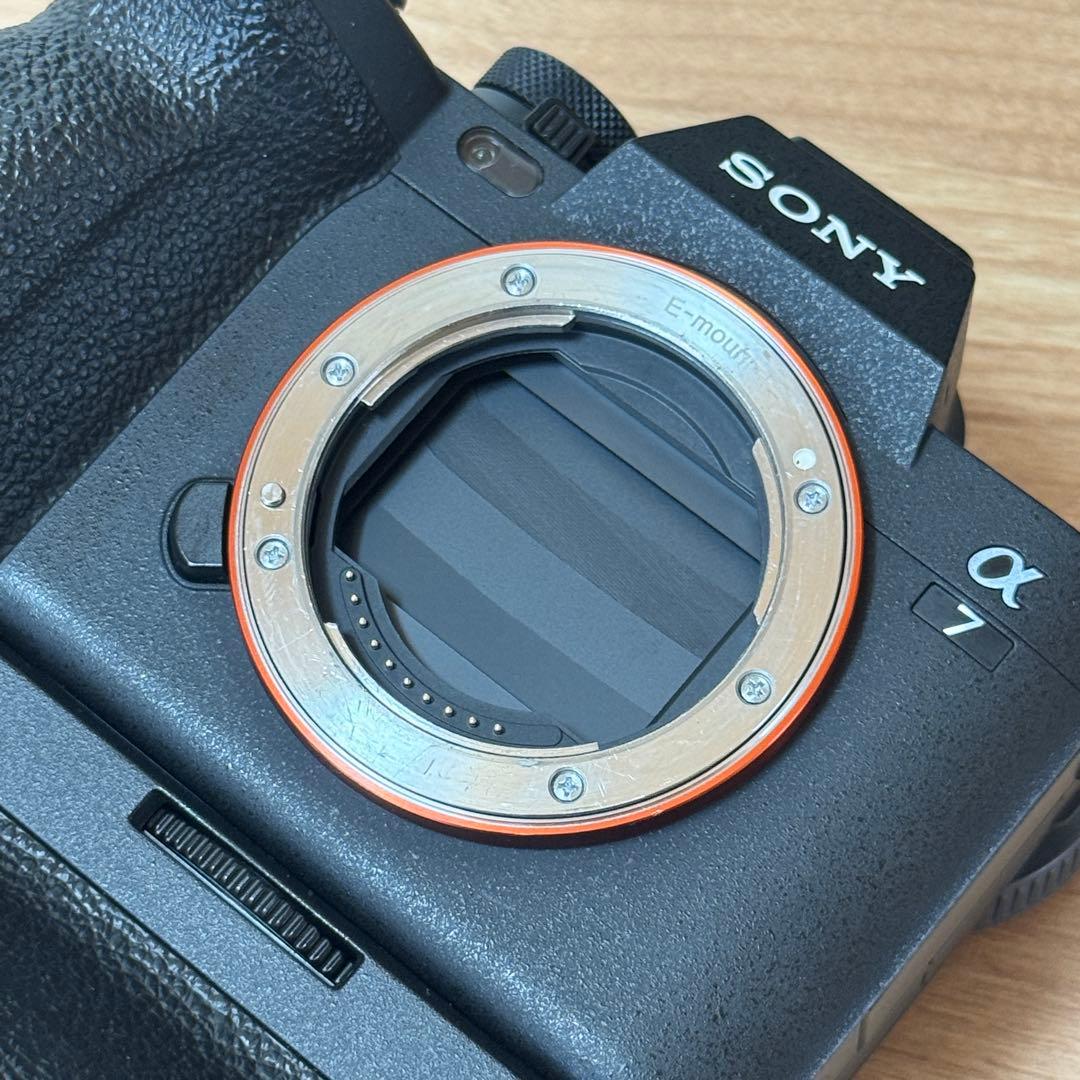 美品 SONY α7M4 ILCE-7M4,純正縦位置グリップ VG-C4EM