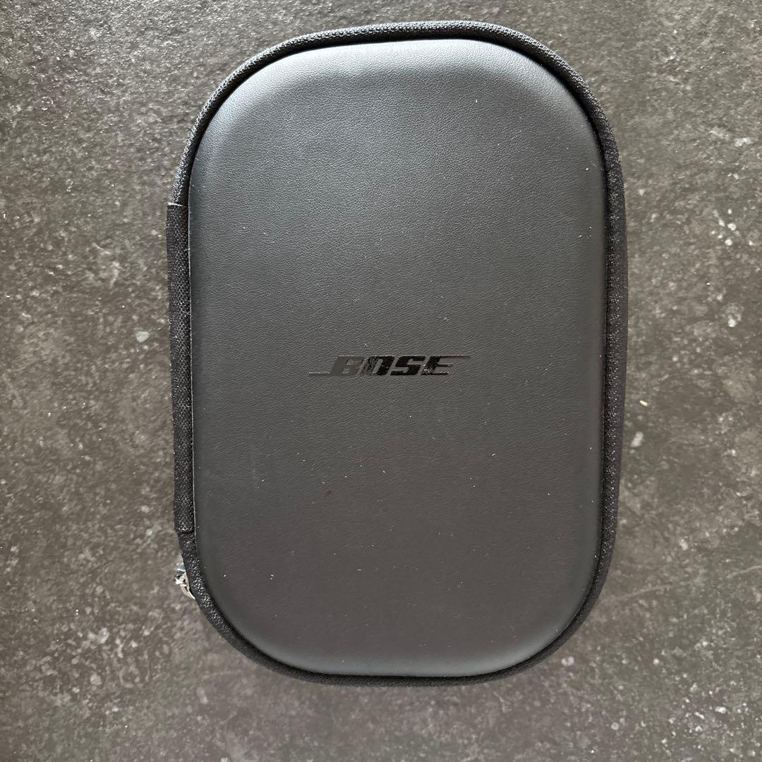 BOSE QuietComfort 35ワイヤレスヘッドホン ケース付き