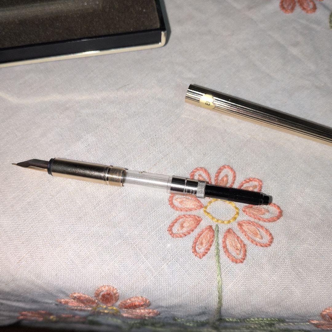MONT BLANC noblesse 万年筆 ゴールド　モンブラン　ノブレス