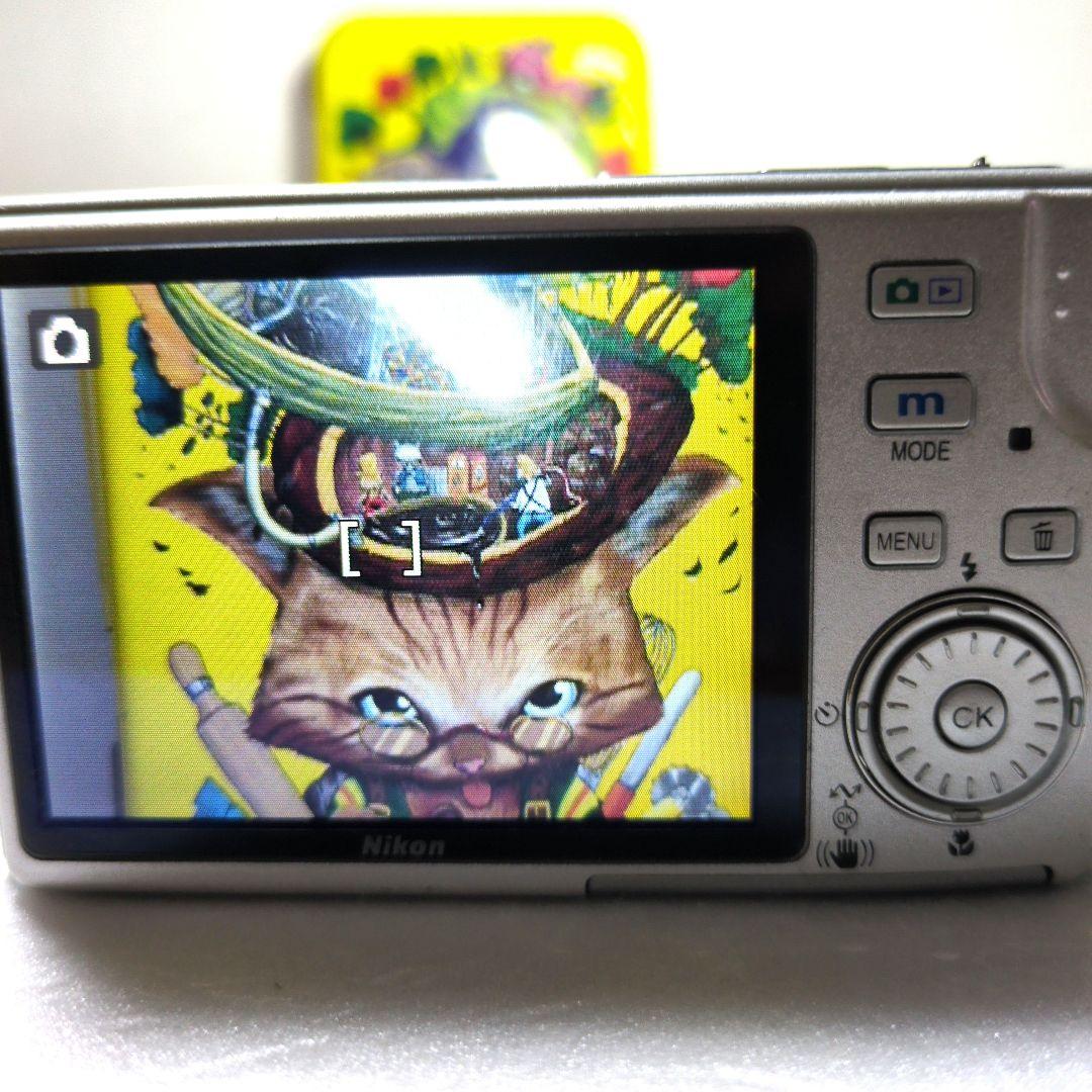 Nikon COOLPIX S7 動作確認品　完動品　元箱取説CD ケーブル付き
