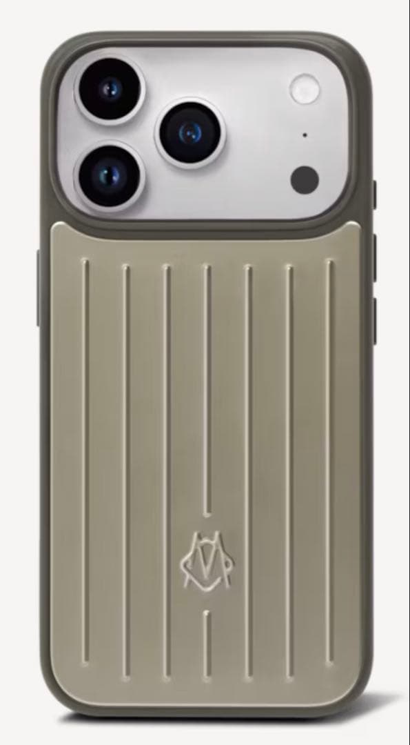 iPhone 17 Pro Maxケース チタニウム