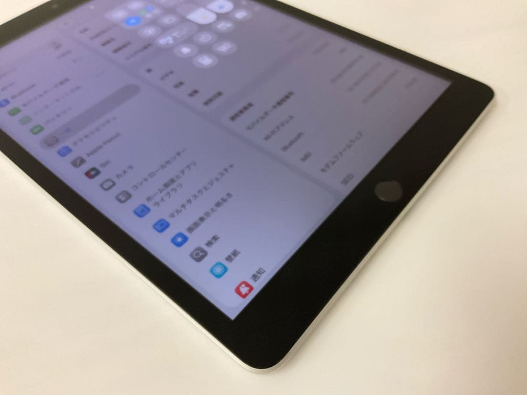 【超美品・BT100％】iPad 第9世代 64GB Cellularモデル