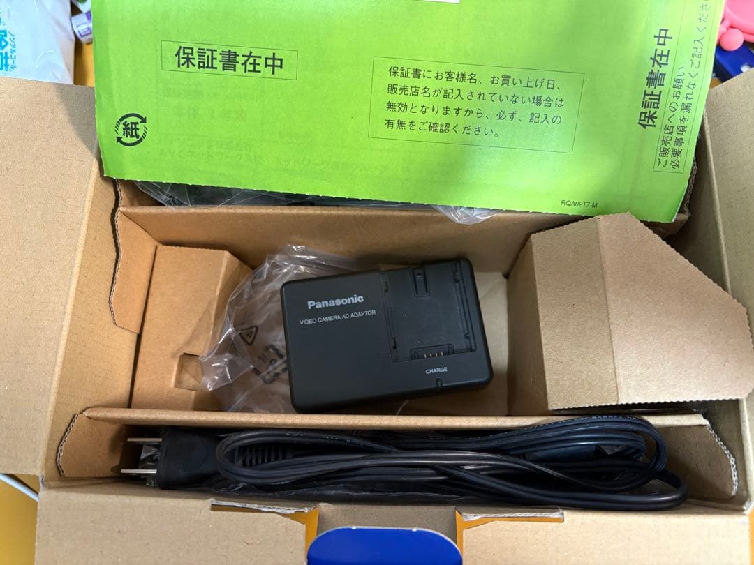 Panasonic ビデオカメラ HDC-TM300 動作品　作例あり元箱充電器