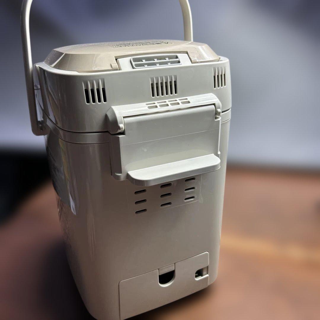 Panasonic ホームベーカリー SD-BM105カーリー管理番号532 ￼