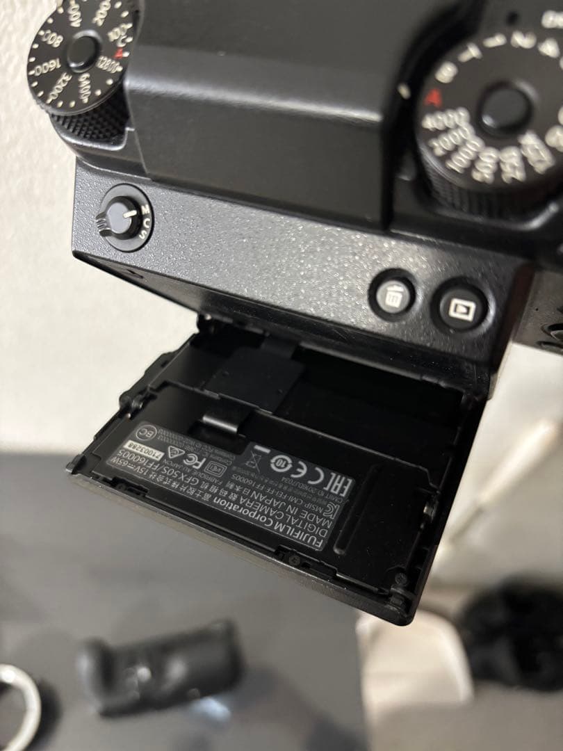 【美品】 Fujifilm GFX 50S 本体＋付属品セット