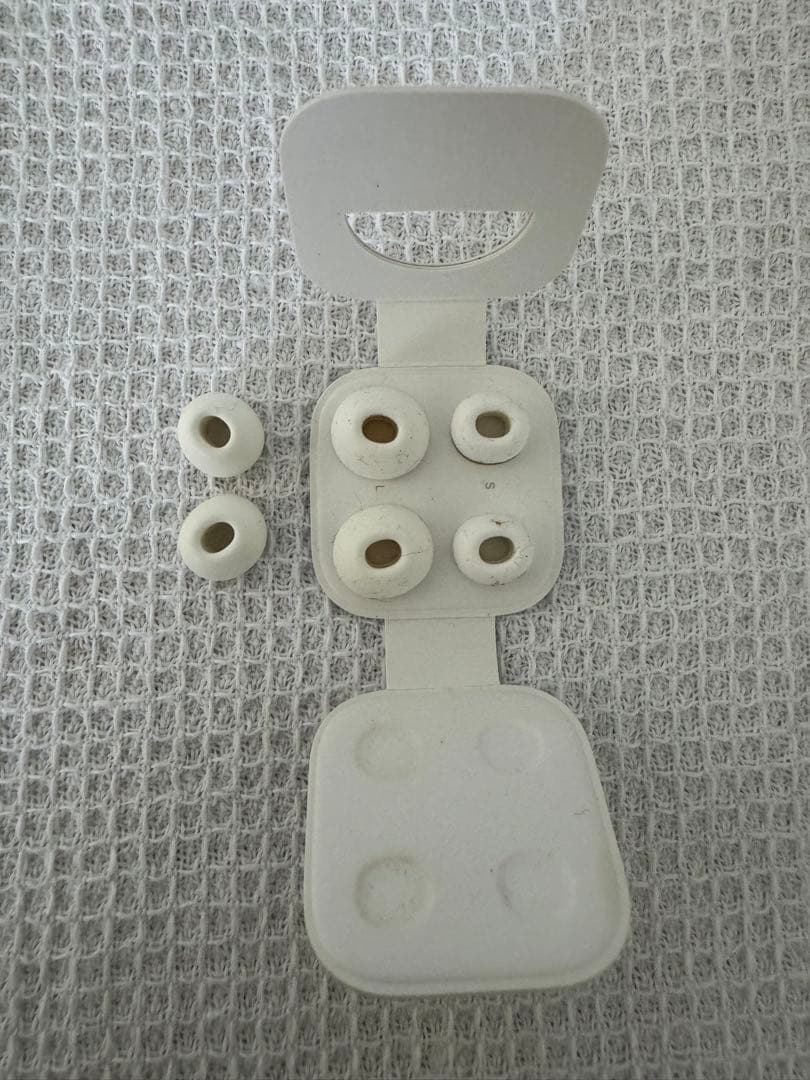 AirPods Pro 第一世代 Apple A2190 A2083 A2084