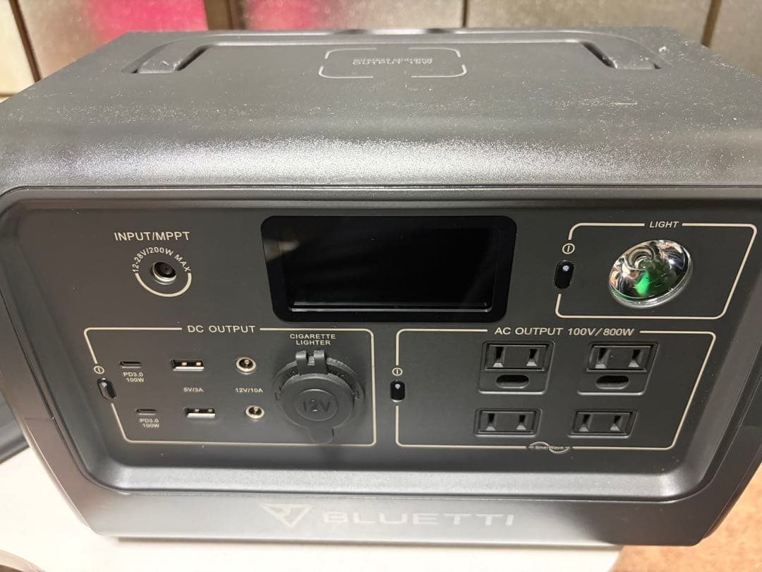 BLUETTI ポータブル電源 EB70S 716Wh