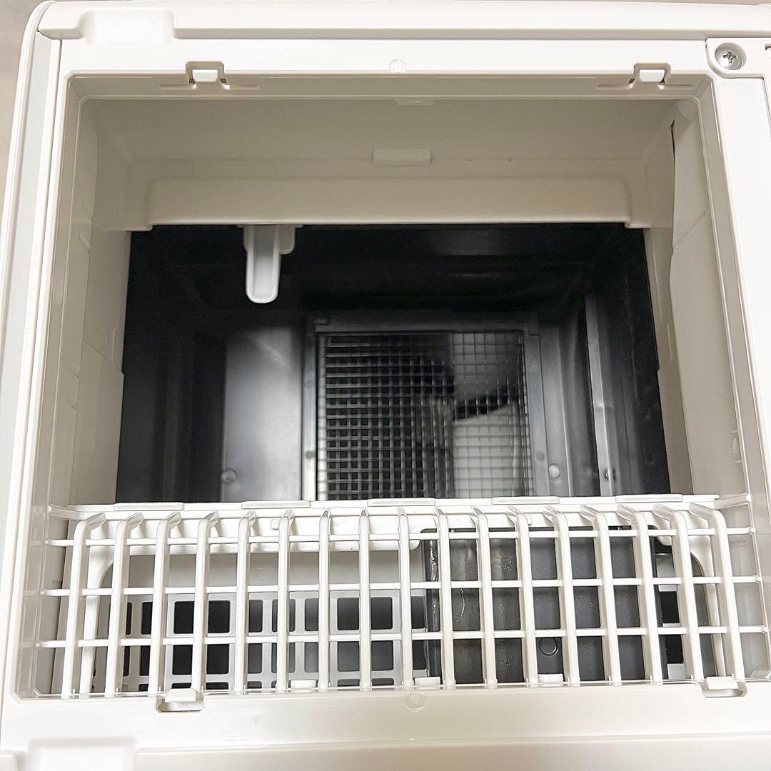 【極美品】DAIKIN 空気清浄機 MC554AKS-W 2024年 リモコン付