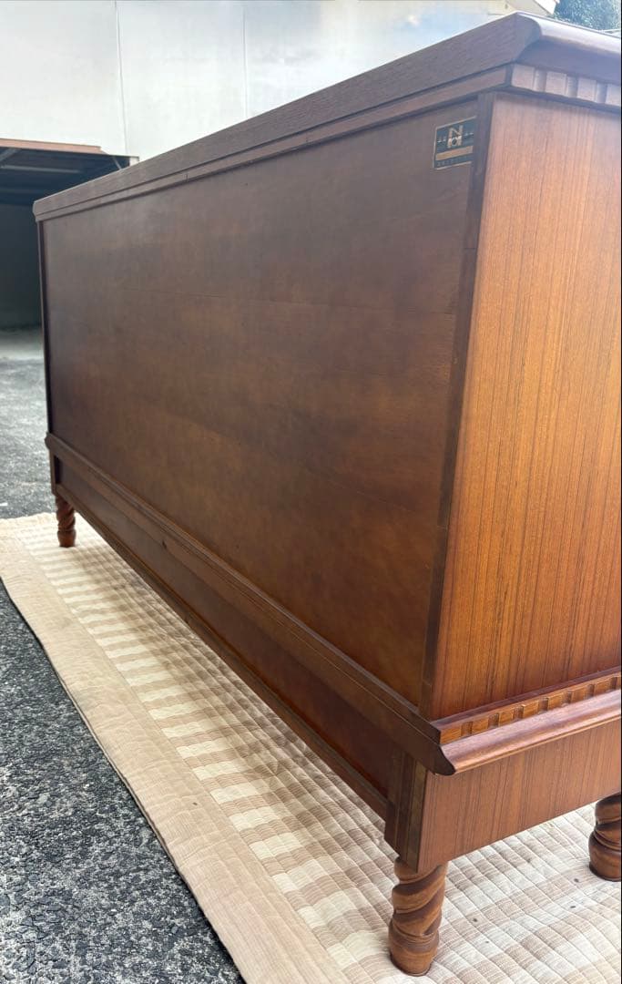 日家工芸 ヴィンテージ家具 木彫りキャビネット ヴィンテージ家具お好きな方必見