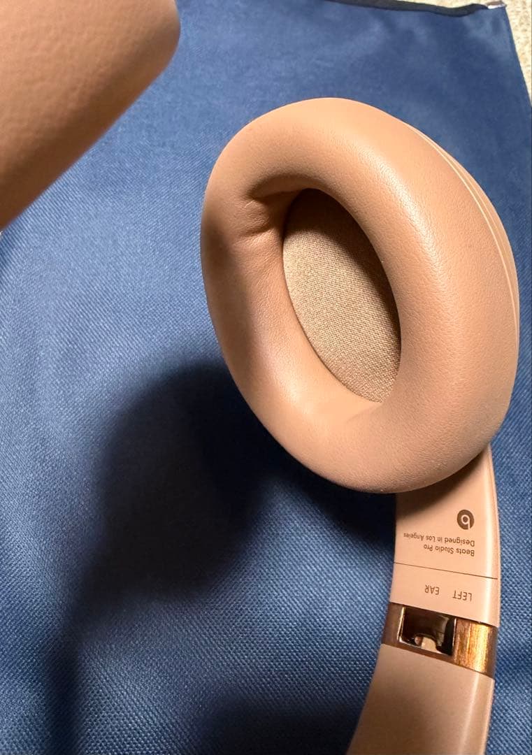 Beats Studio Pro x Kim Kardashian ヘッドフォン