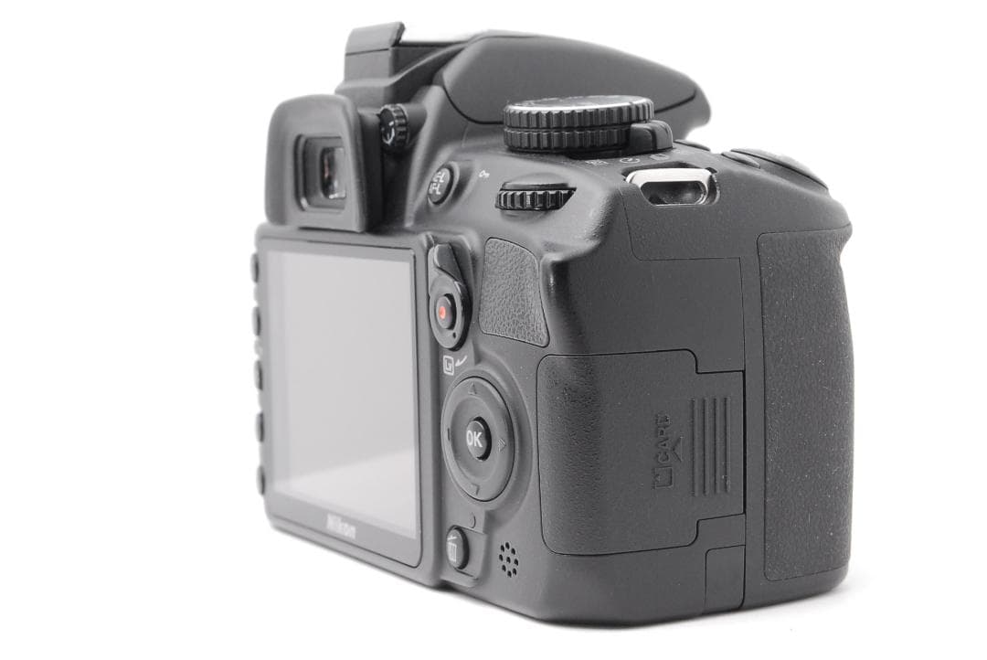 【新品級ショット数】Nikon D3100　スマホ転送　動画撮影対応　美品