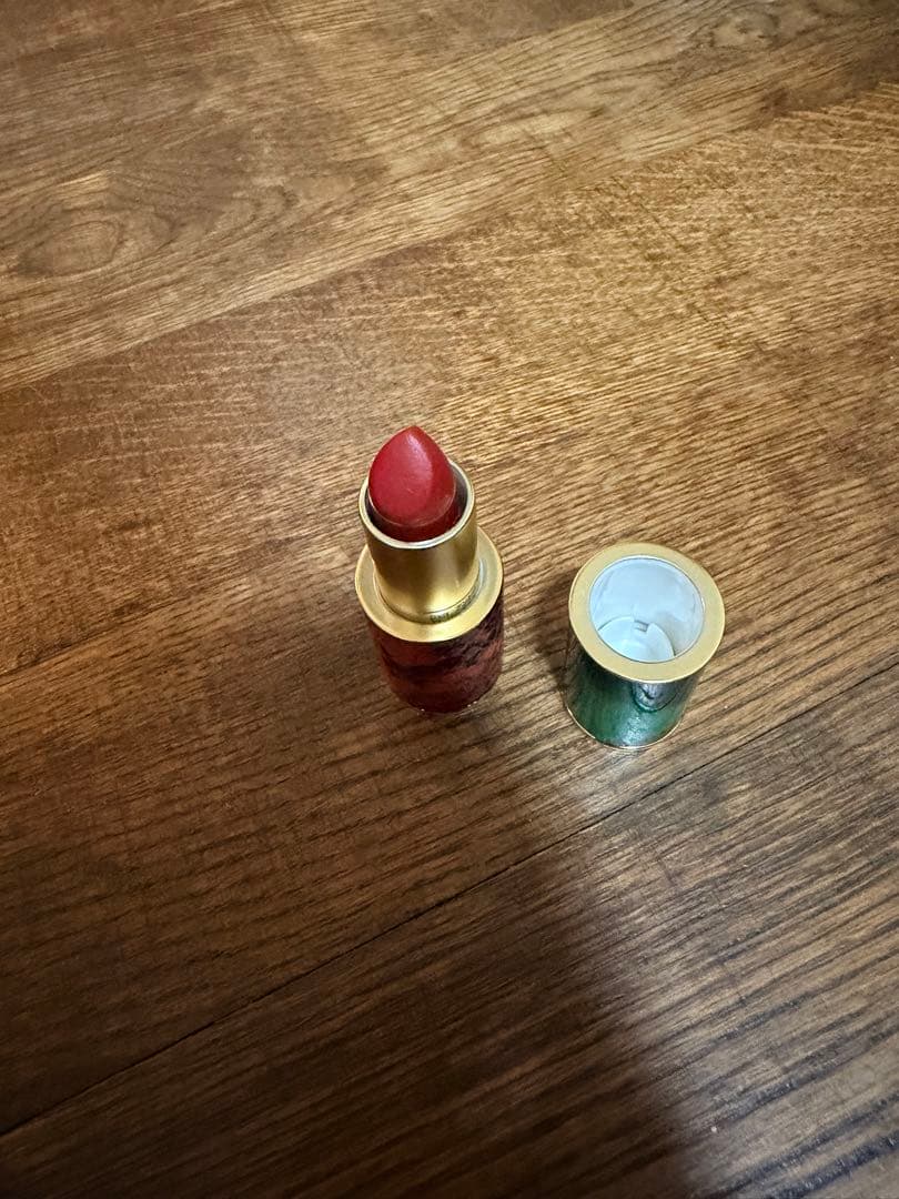 dris van Noten ケース付き口紅