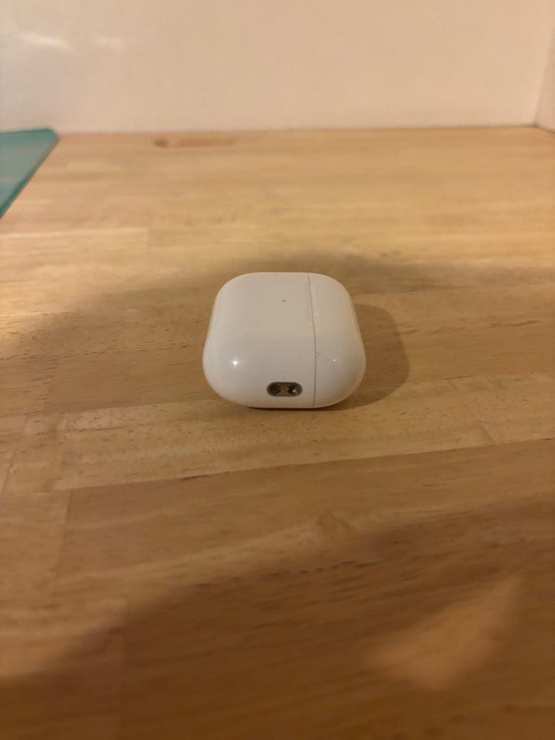 AirPods Pro2ケースLightning充電ポート ホワイト