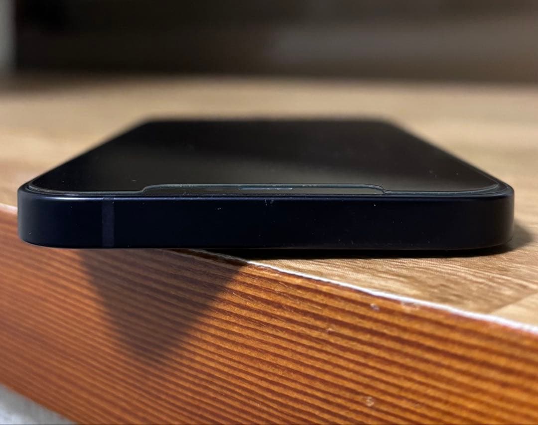 Apple iPhone12 本体　ブラック