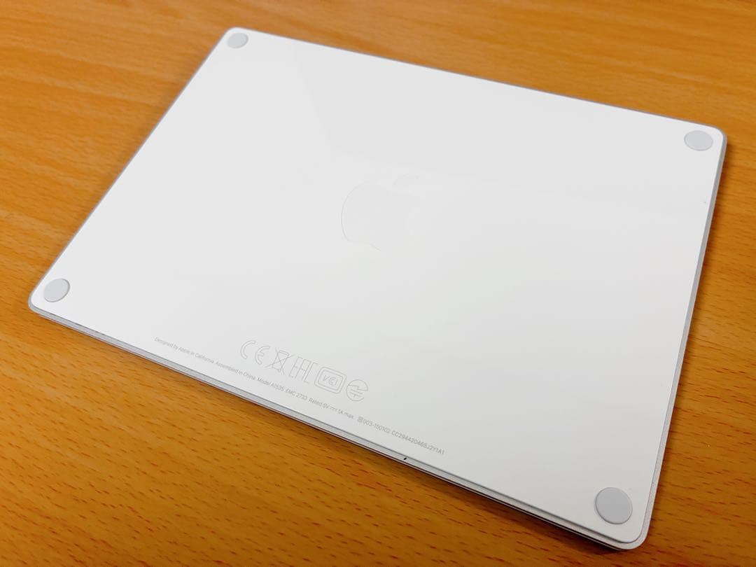 Apple MagicTrackpad 2 ホワイト A1535 EMC2733