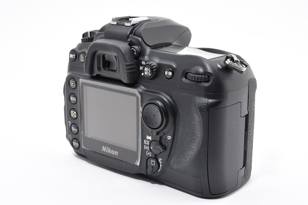 ショット数: 2675回　Nikon D200 ボディ 充電器付き★ #1255
