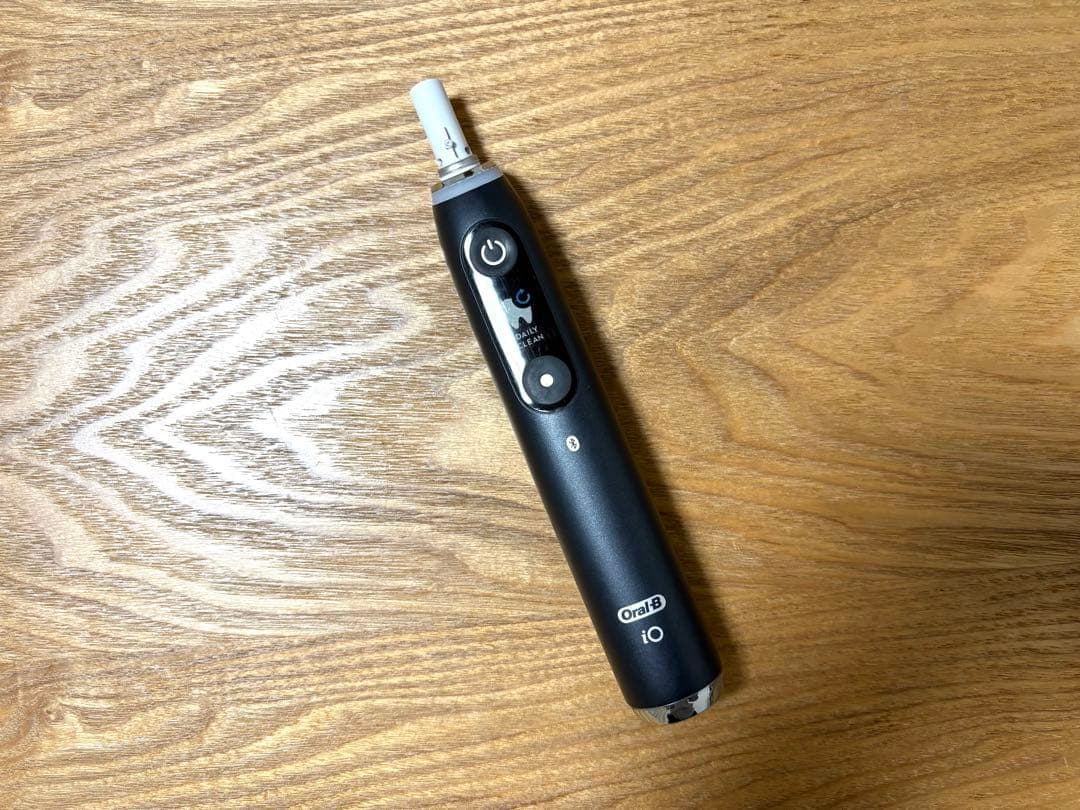電動歯ブラシ オーラルB iO ブラック 本体 充電ドック付き