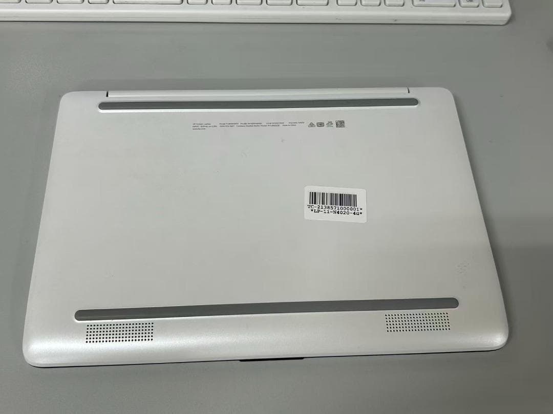 HP ノートPC ホワイト　Stream 11-ak0009TU 動作確認済み