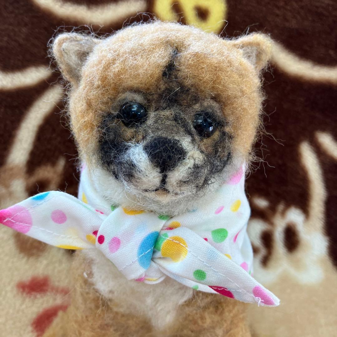 羊毛フェルト 犬 手作り 水玉スカーフ