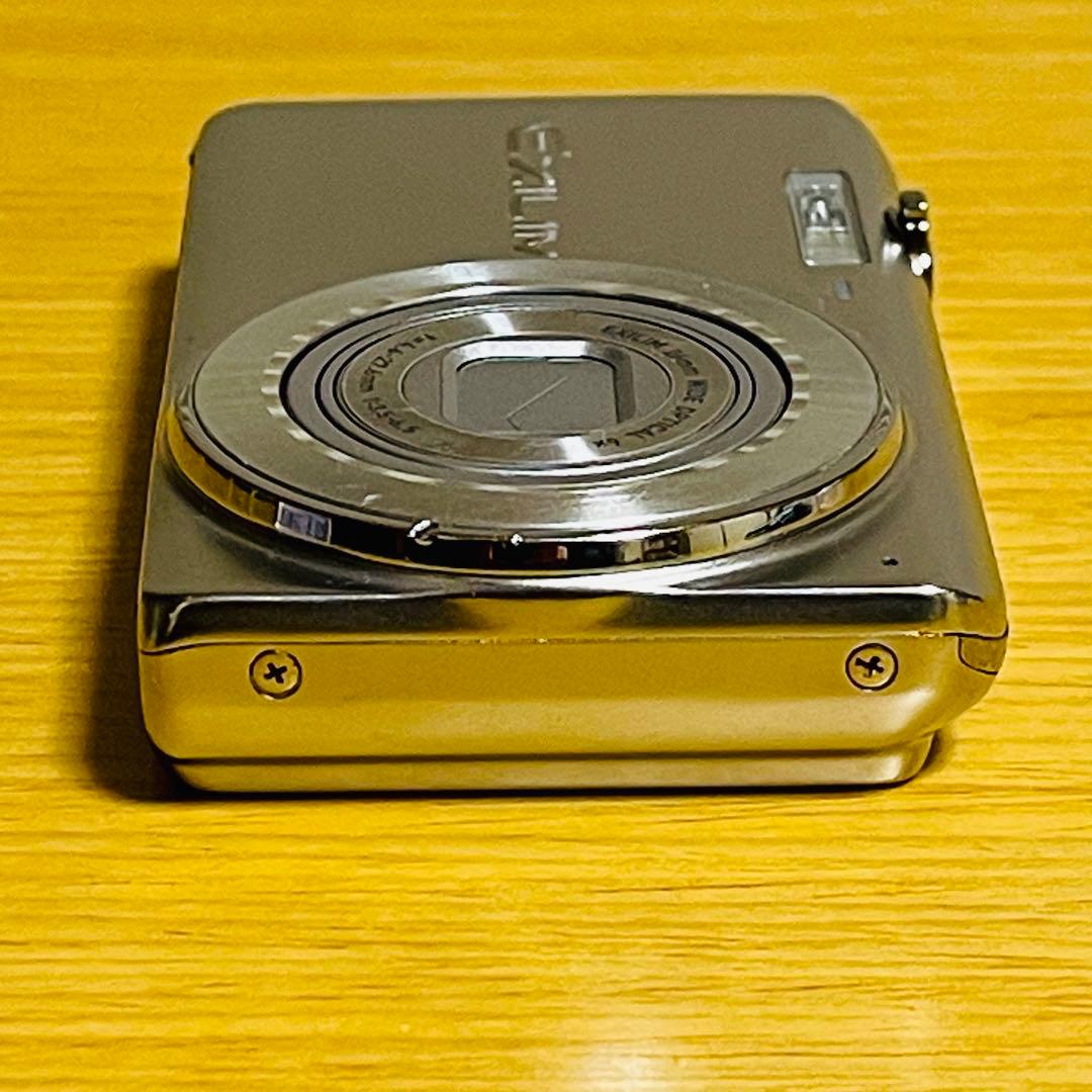【良品】CASIO カシオ EXILIM EX-ZS25SR バッテリー2個付属