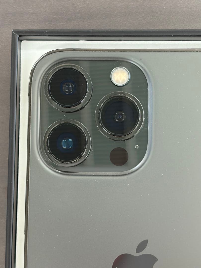 ☆Saaa☆Apple iPhone 13 Pro 黒