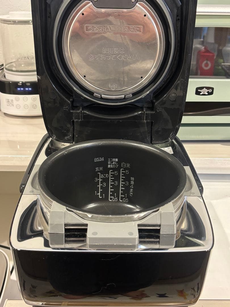 ZOJIRUSHI 電気圧力鍋 NW-JB10 ブラック