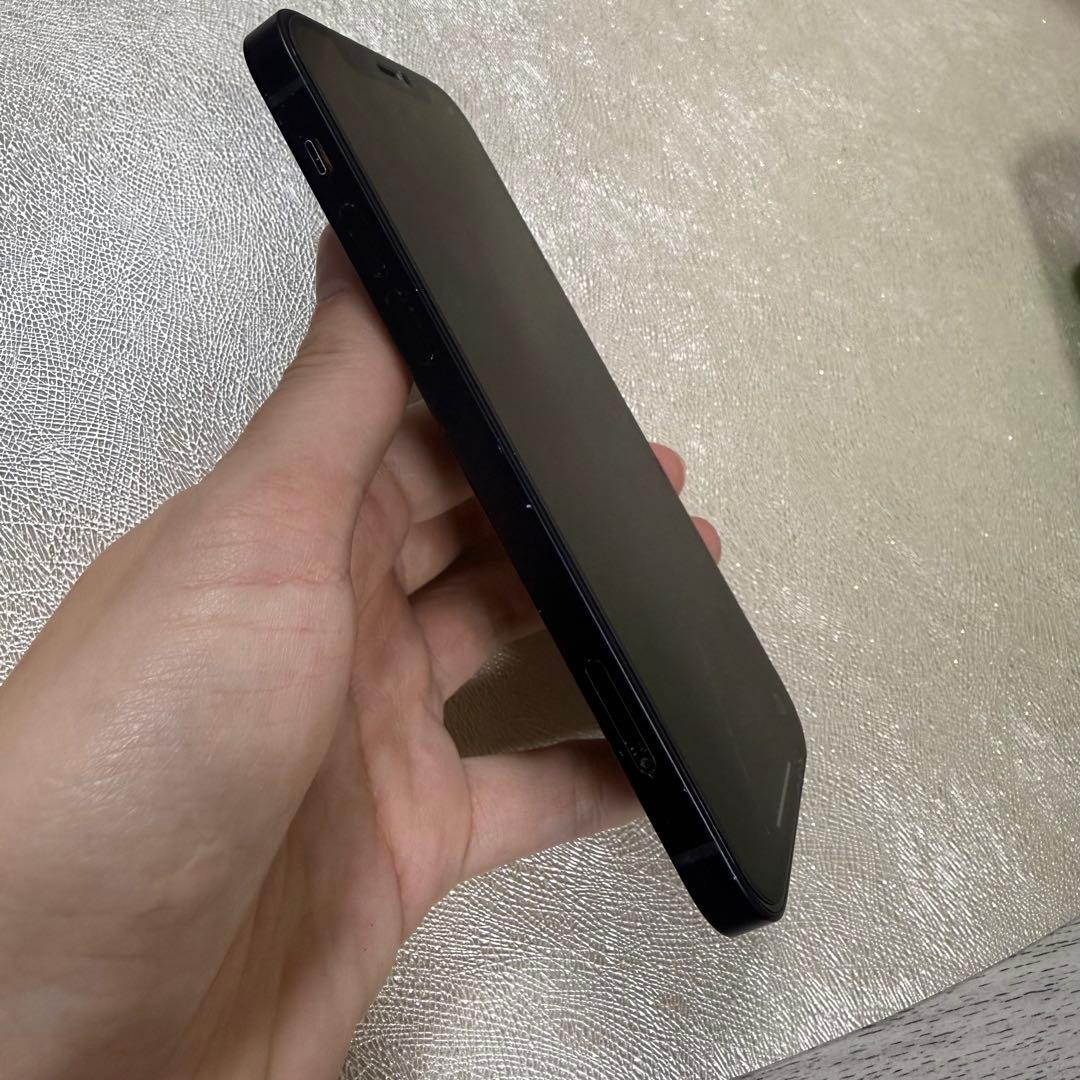 【iPhone12】 本体 ブラック 128GB 非公式付属品あり　初期化済み