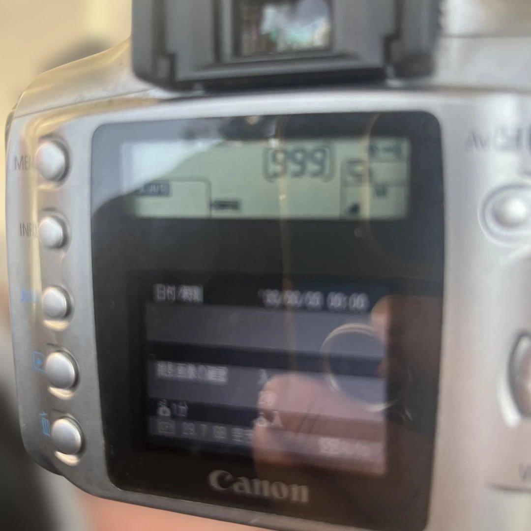 中古 キャノン EOS Kiss デジタル 現状電池3 充電器 CFカード32G