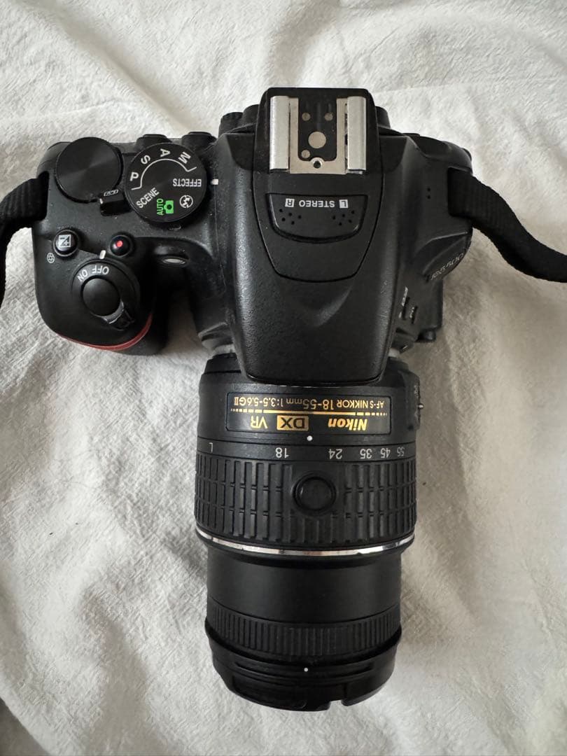 Nikon D5500 ダブルズームキット デジタル一眼レフカメラ