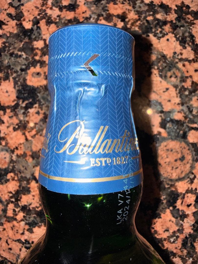 正規輸入品Ballantine's 17年 スコッチウイスキー 700ml