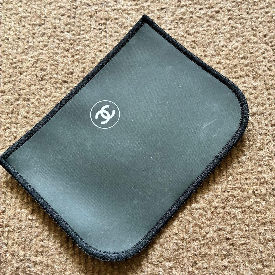 【超美品】CHANEL ルブランコンパクトファンデーション B10 リフィル