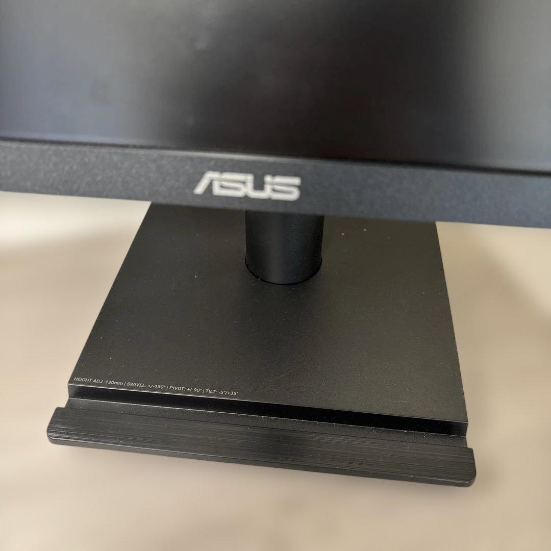 ASUS ディスプレイ モニター（23.8インチ、高さ調節・縦横回転可能）