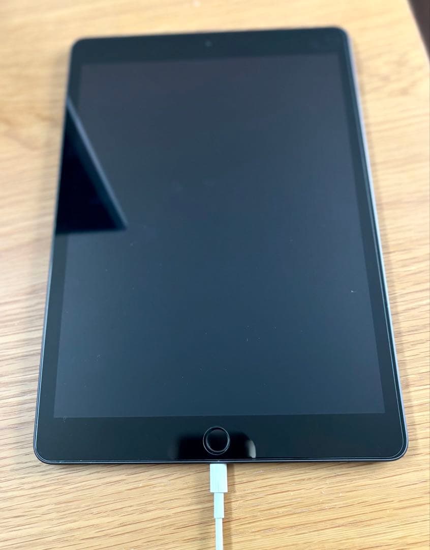 【美品】iPad 第7世代 32GB Wi-Fi ＋ Apple Pencil