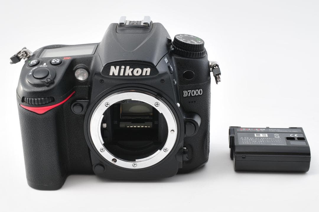 Nikon ニコン D700 ボディ デジタル一眼レフカメラ #1347