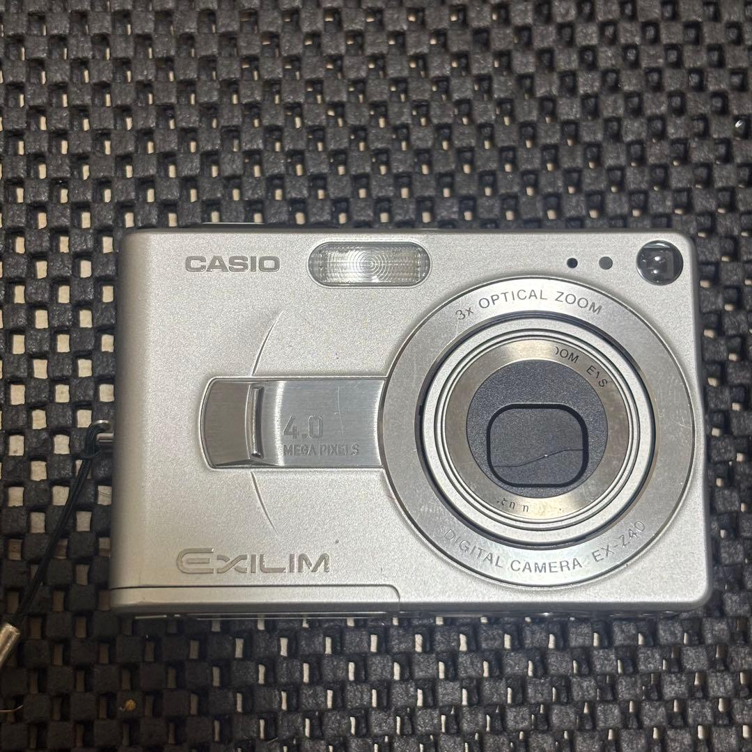 動作確認済 CASIO EXILIM EX-Z40 シルバー