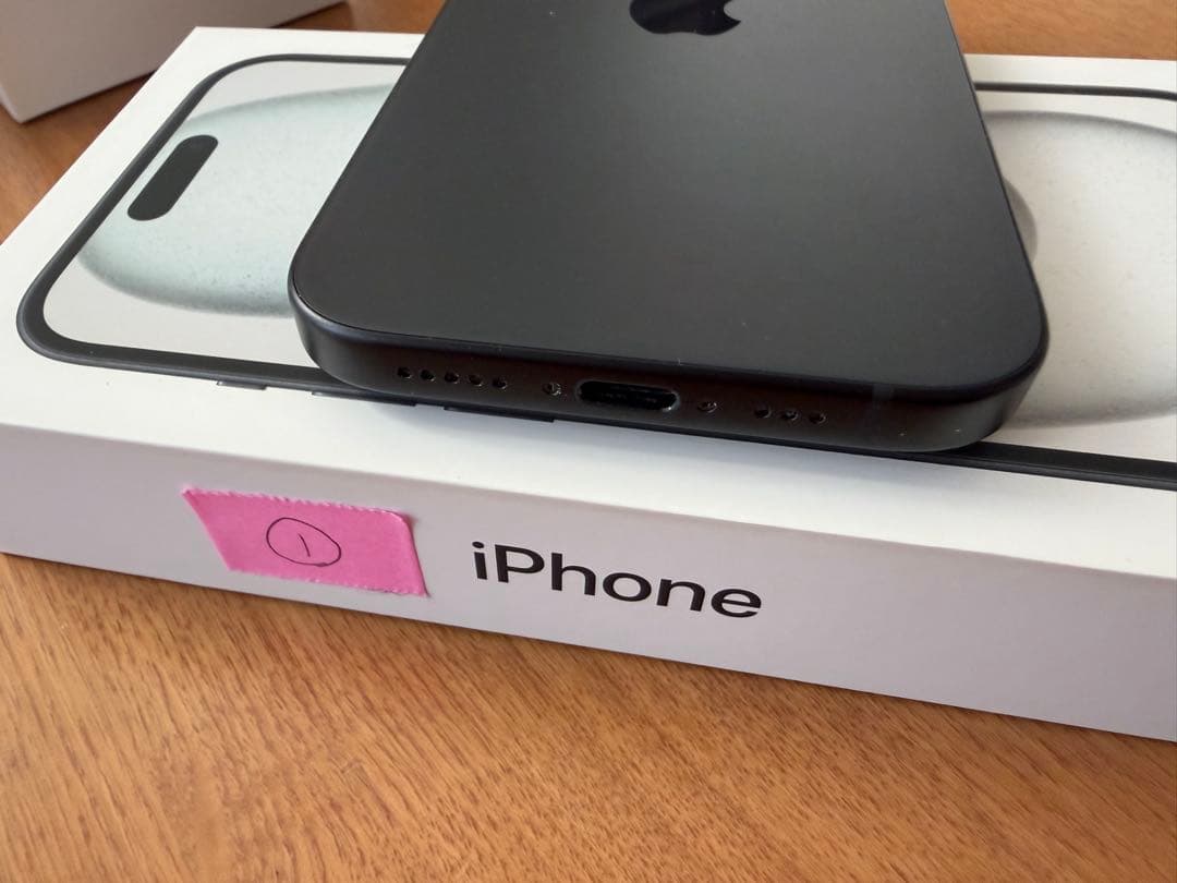 iPhone 15 128GB SIMフリー ブラック①