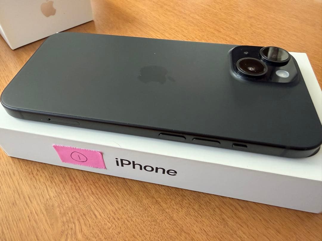 iPhone 15 128GB SIMフリー ブラック①