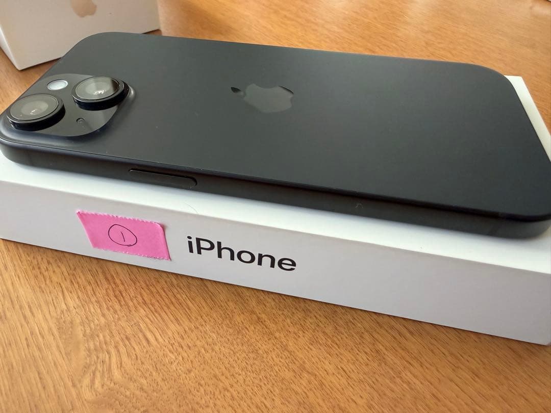 iPhone 15 128GB SIMフリー ブラック①