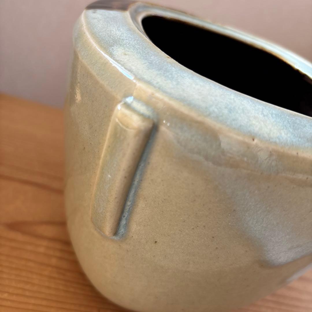 膳所焼ぜぜ　すっきりとした色味　口四方水指　陽炎園