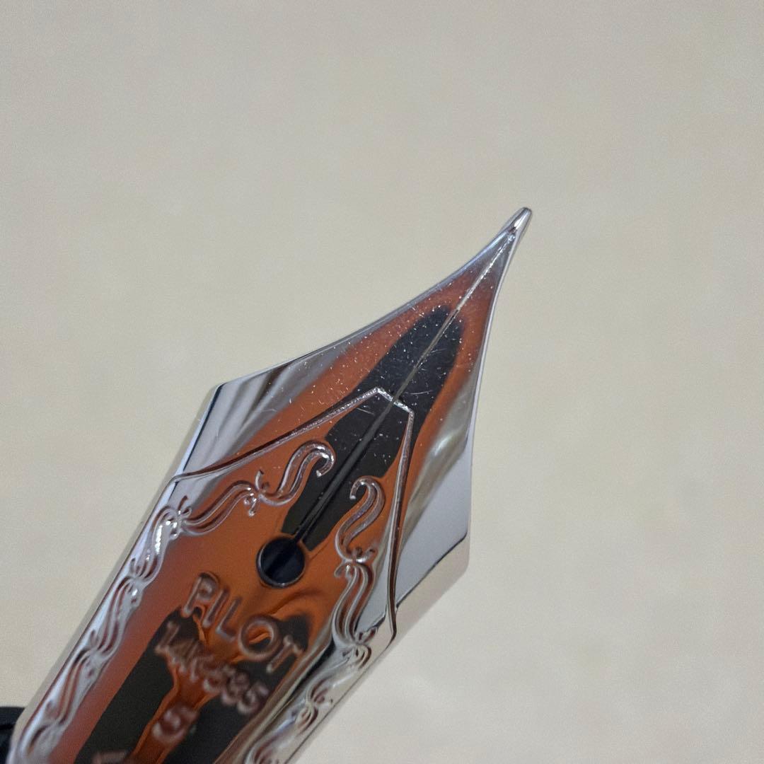 新品 廃盤 PILOT カスタム74 万年筆 クリア ターコイズグリーン F