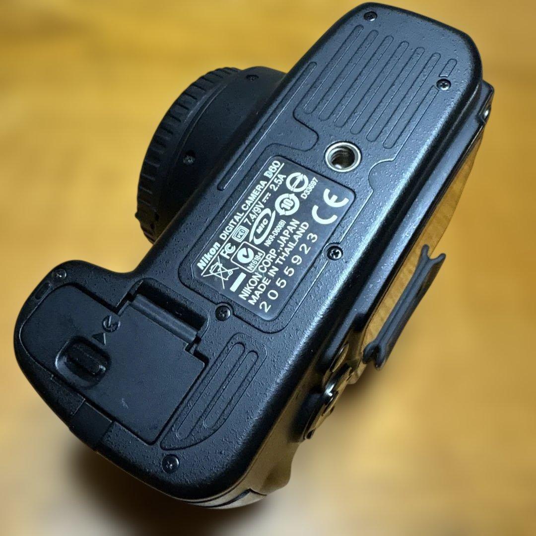 Nikon デジタル一眼レフカメラ　D60 バッテリー無し