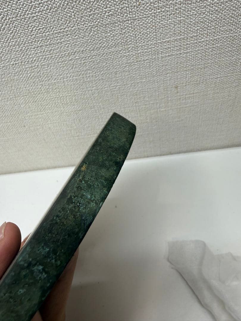 青銅製の古鏡　年代不明