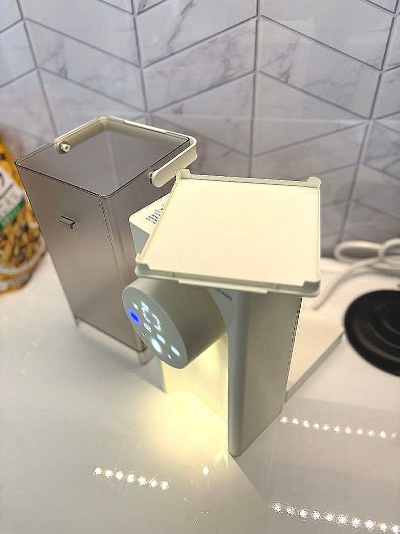 省エネ 卓上 ウォーターサーバー ミルク作りなどに！