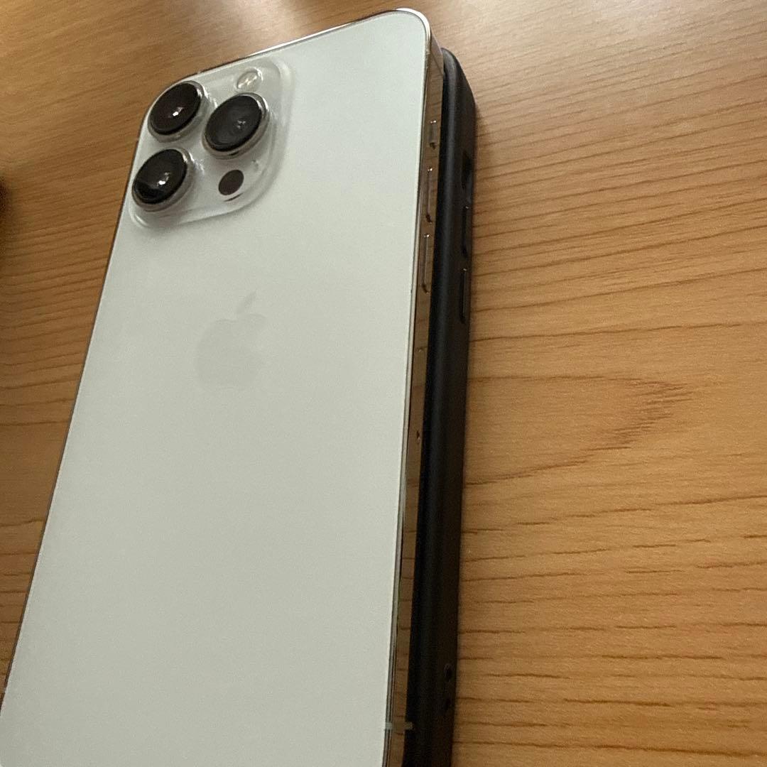 iPhone 13pro シルバー 256GB 本体のみ
