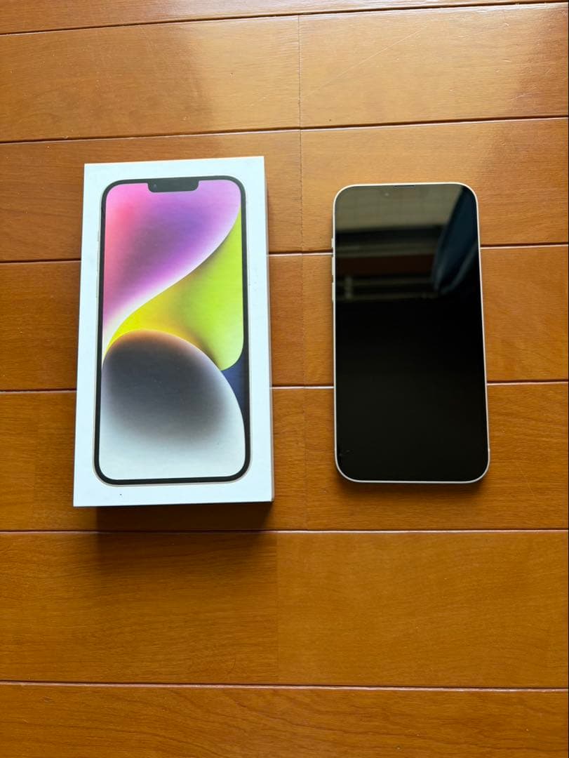 Apple iPhone 14 Plus ホワイト本体 (美品) 箱、充電器付き