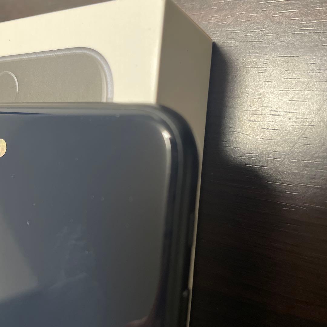 スマートフォン本体 iphonese3 64gb