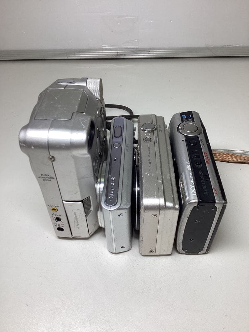 裕*様 ジャンク　Fujifilm Sony Canon まとめて4点