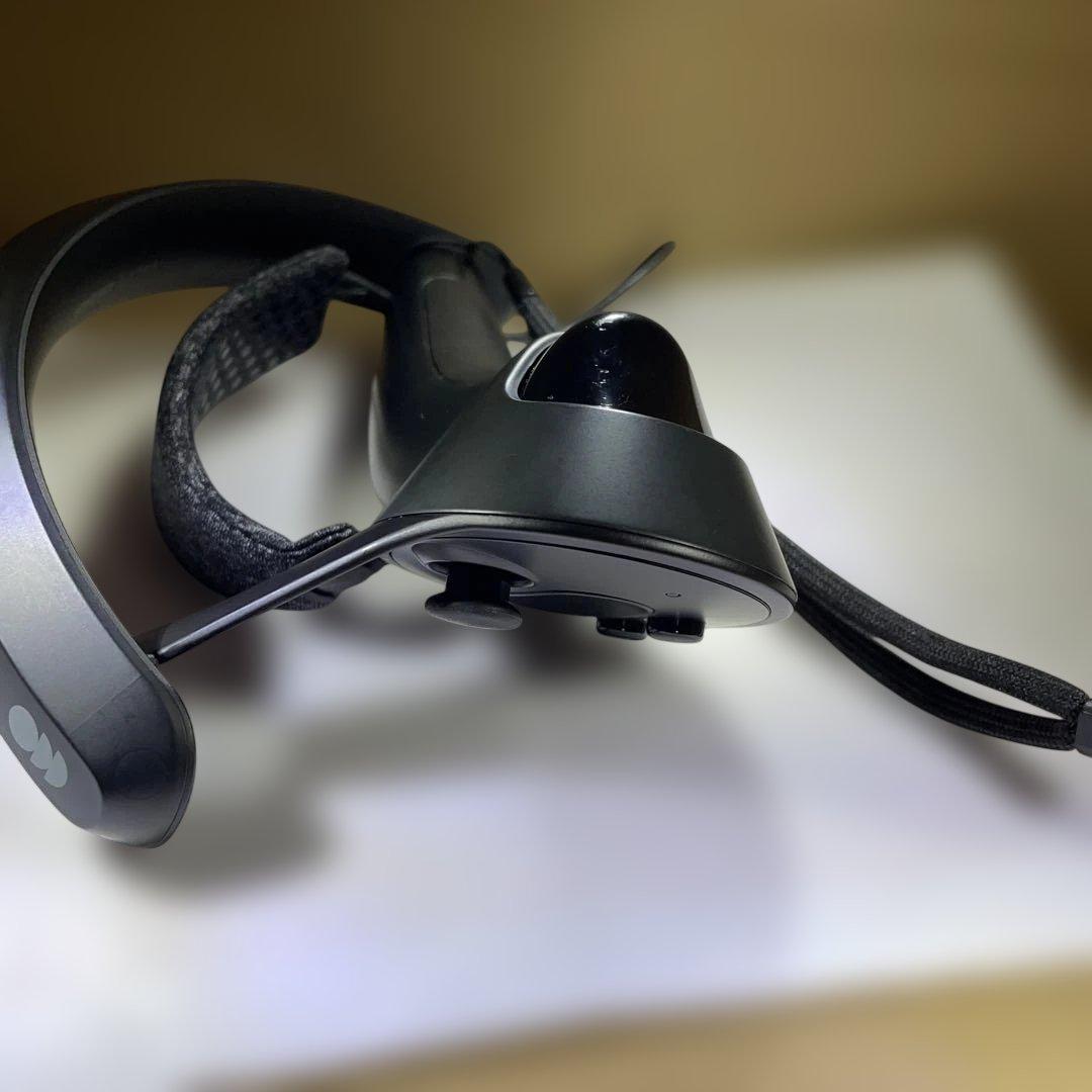 １訳あり valve indexコントローラー左のみ　 動作確認済み　清掃済み